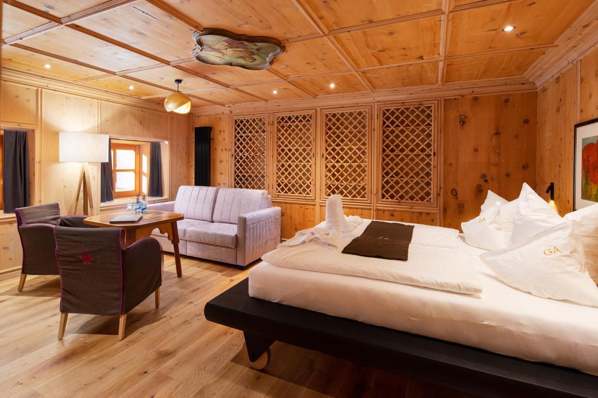 Goldener Adler - Im Sommer Silvretta Card Premium Inkludiert Hotel 4*