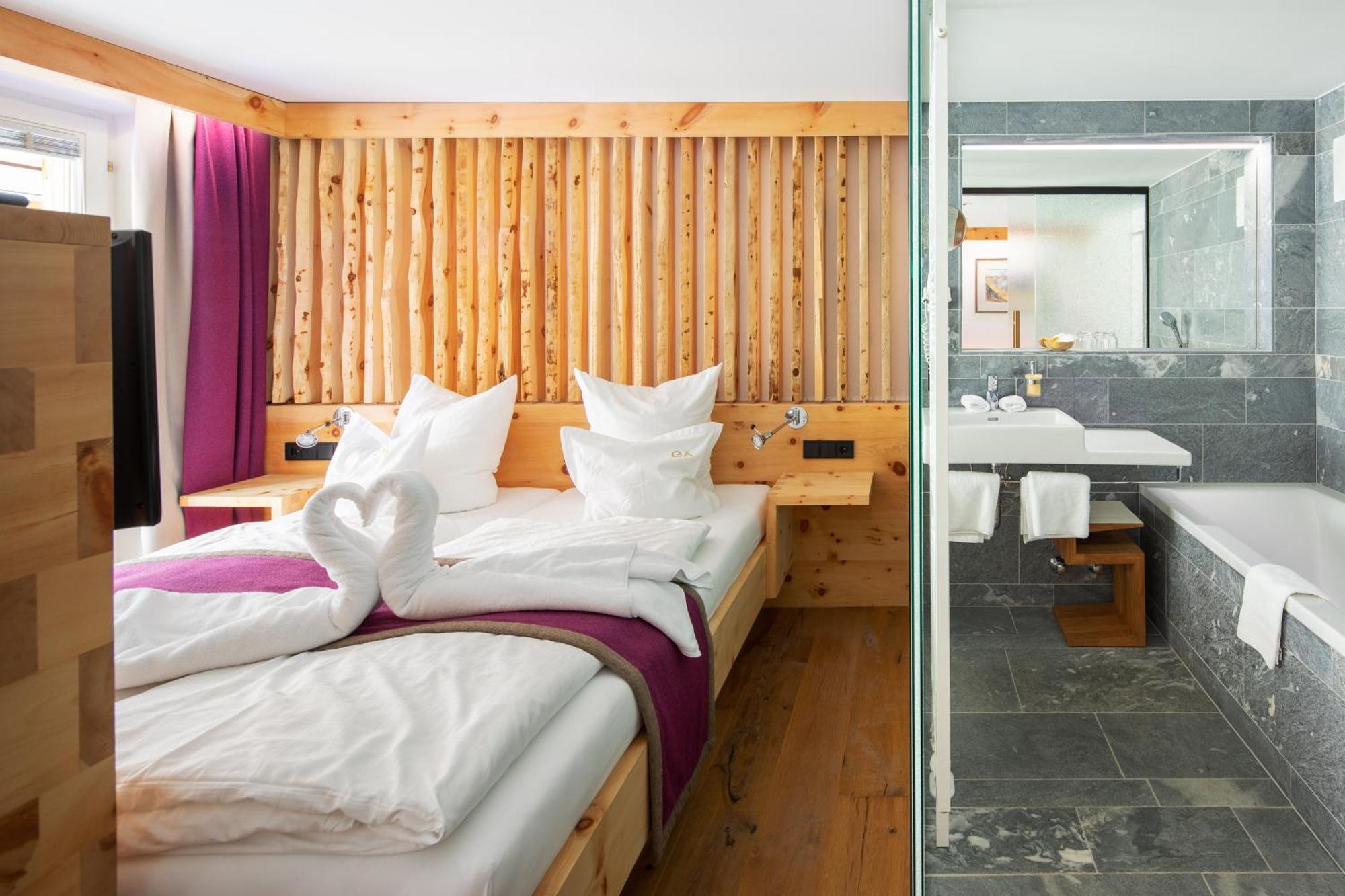 Hotel Goldener Adler - Im Sommer Silvretta Card Premium Inkludiert 4*