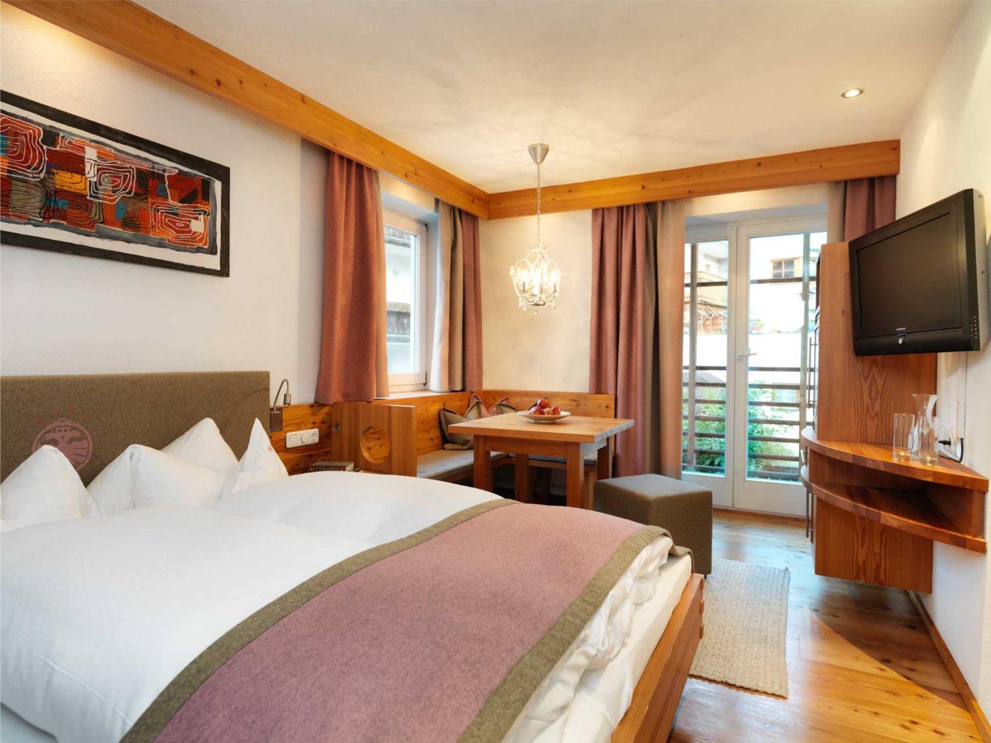 Hotel Goldener Adler - Im Sommer Silvretta Card Premium Inkludiert