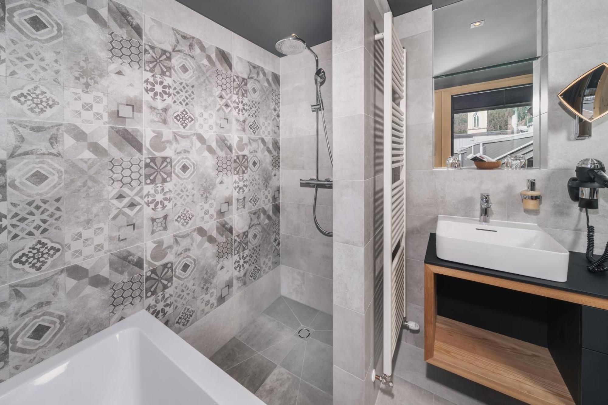 Goldener Adler - Im Sommer Silvretta Card Premium Inkludiert Hotel